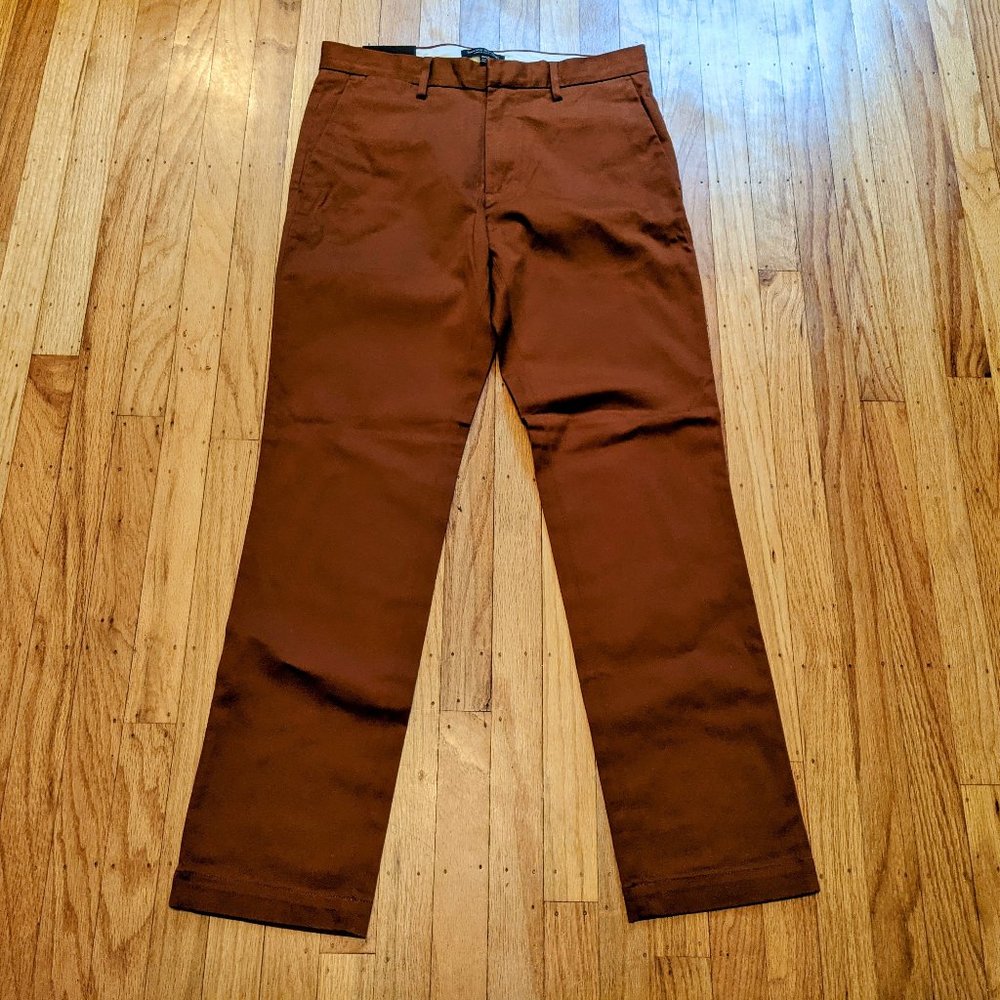 Banana Republic Rapid Movement Chino - Alden Slim Fit